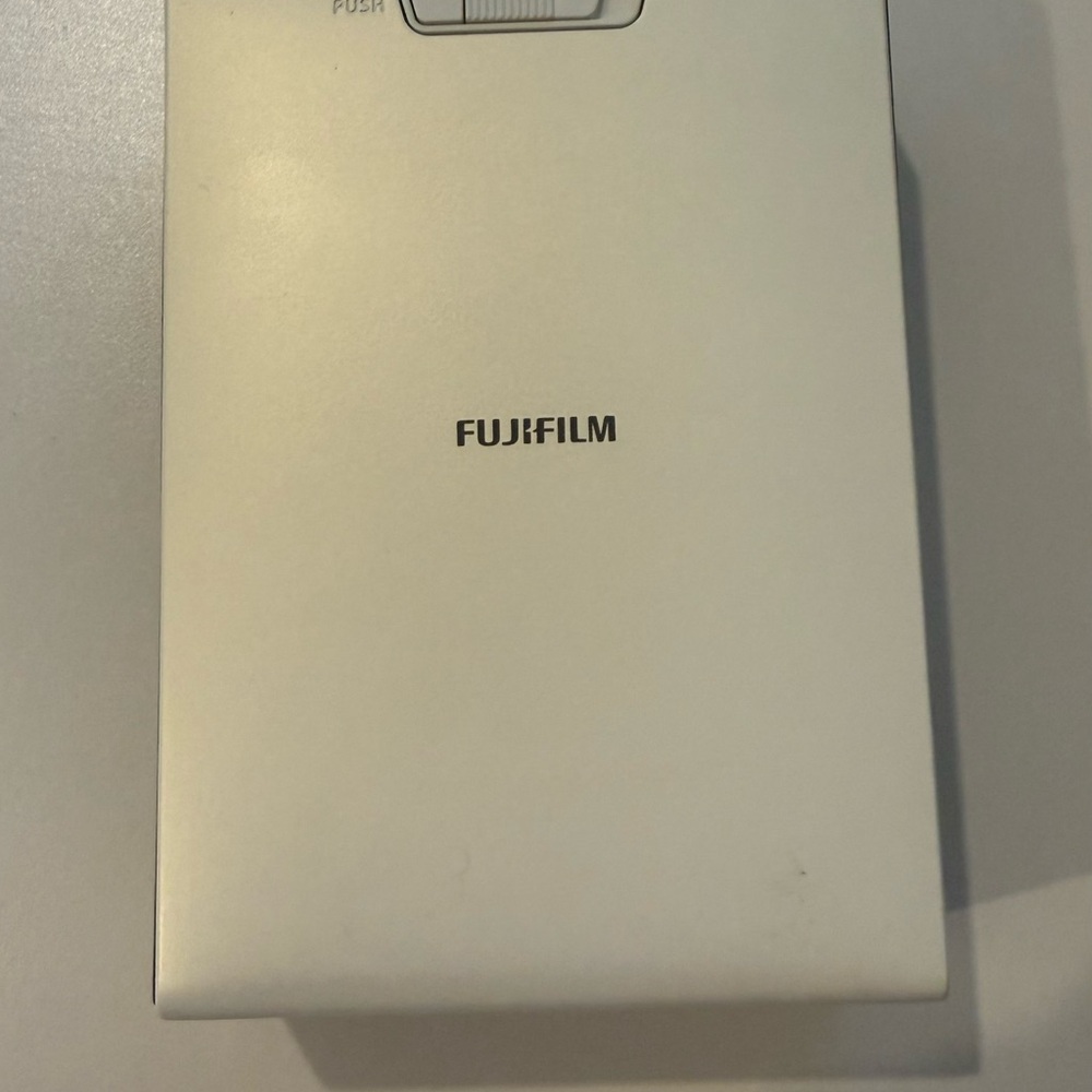 Fujifilm Instax SP-2 in Elegant White